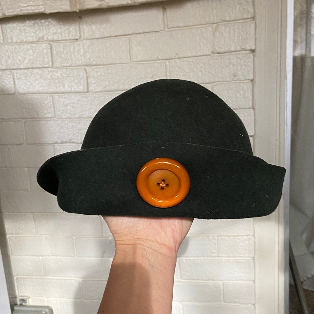 Dark Green Vintage Wool Cloche Children’s Hat with Amber Button